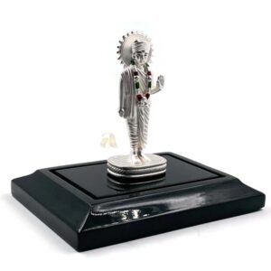 999 Pure Silver Swami Narayan idol / Statue / Murthi