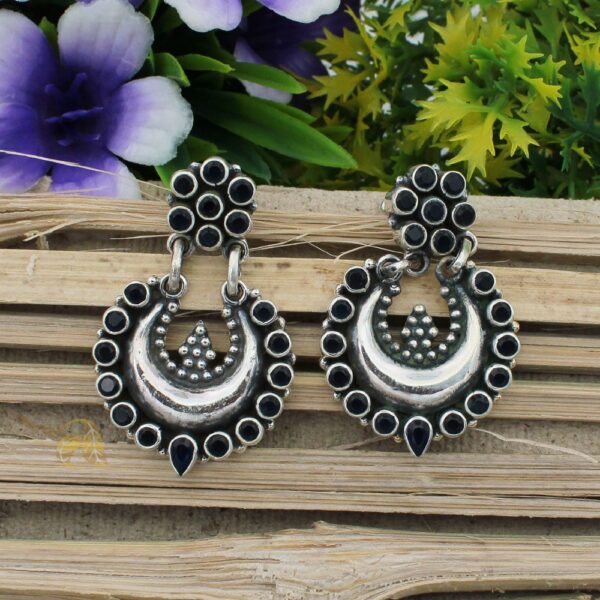 silver earring 25