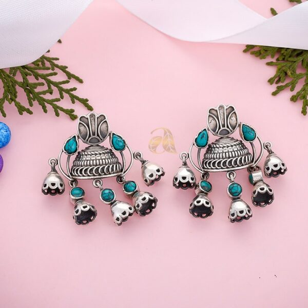 silver earring 72
