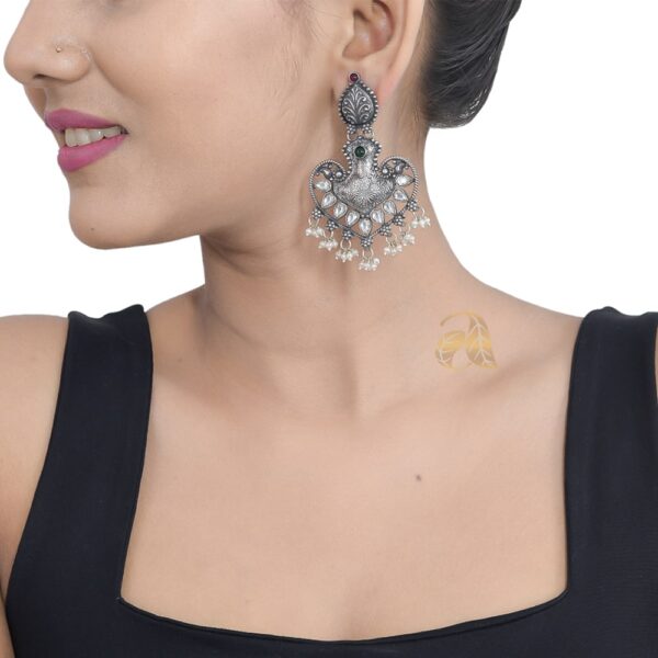 silver earring 74(1)