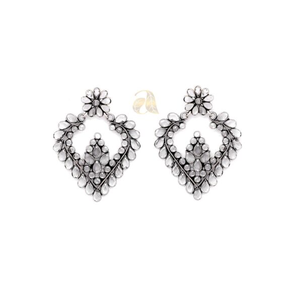 silver earring 76