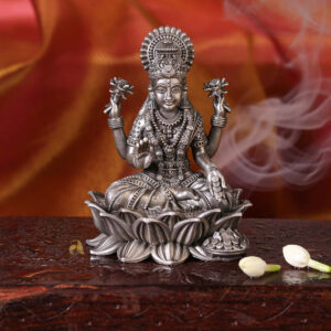 LAKSHMI ON LOTUS 3D IDOL – 2 inch